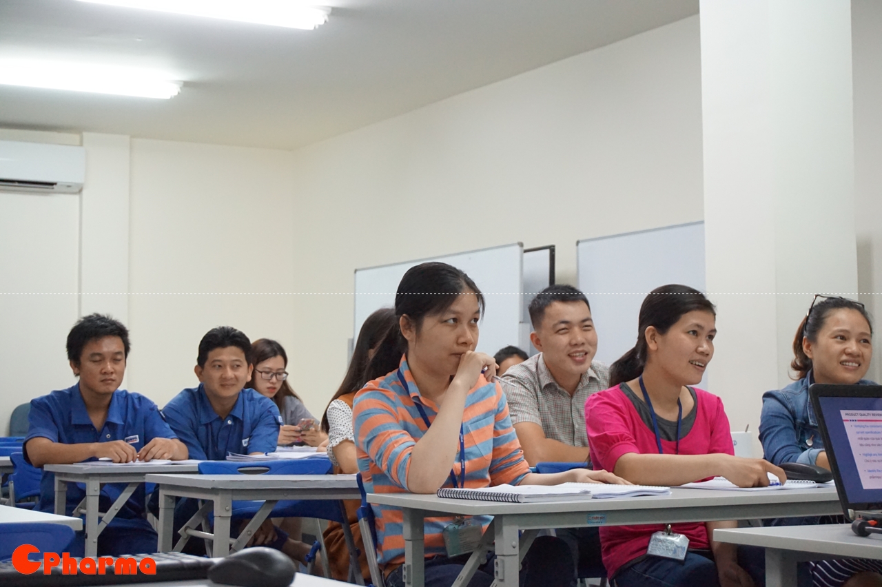 Training at ROHTO MENTHOLATIUM VIETNAM