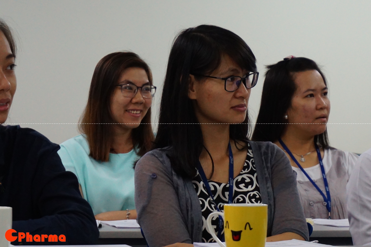 Training at ROHTO MENTHOLATIUM VIETNAM