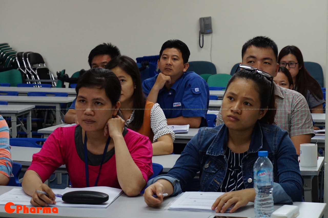 Training at ROHTO MENTHOLATIUM VIETNAM