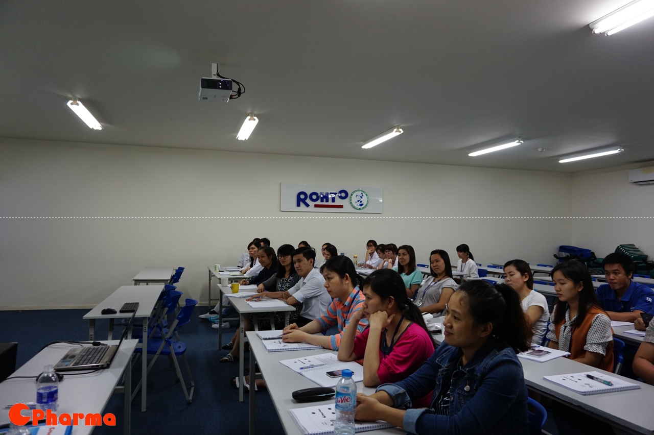 Training at ROHTO MENTHOLATIUM VIETNAM
