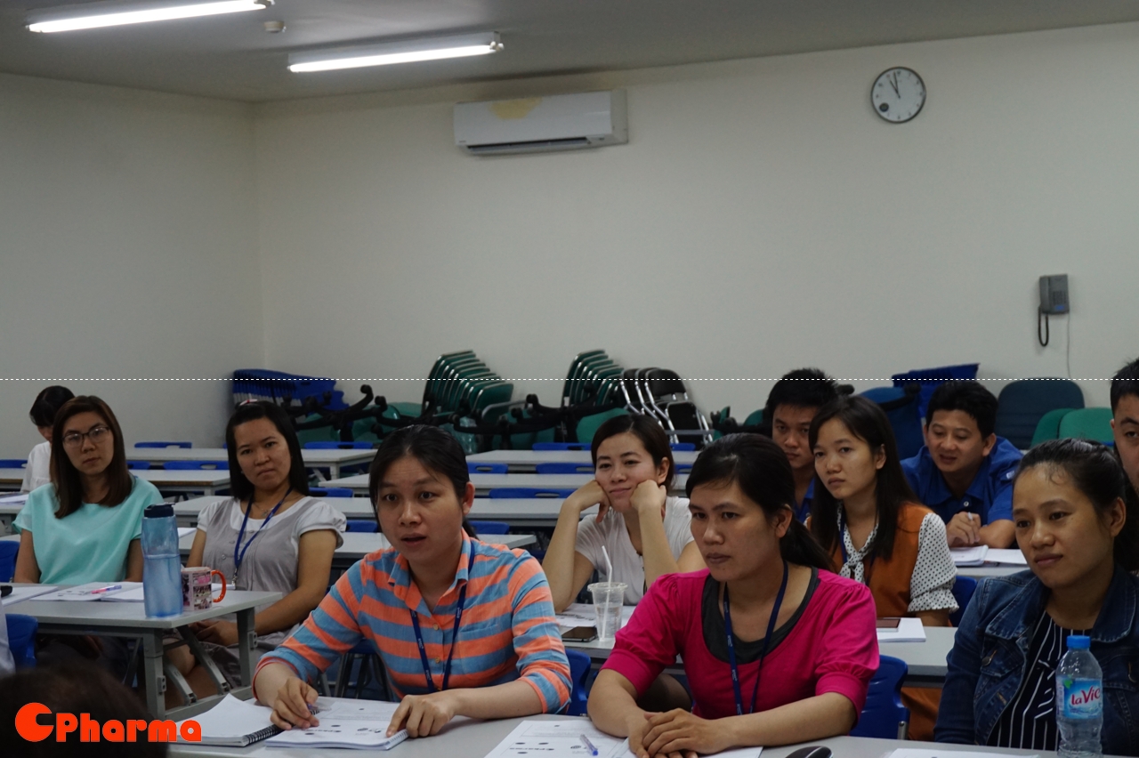 Training at ROHTO MENTHOLATIUM VIETNAM