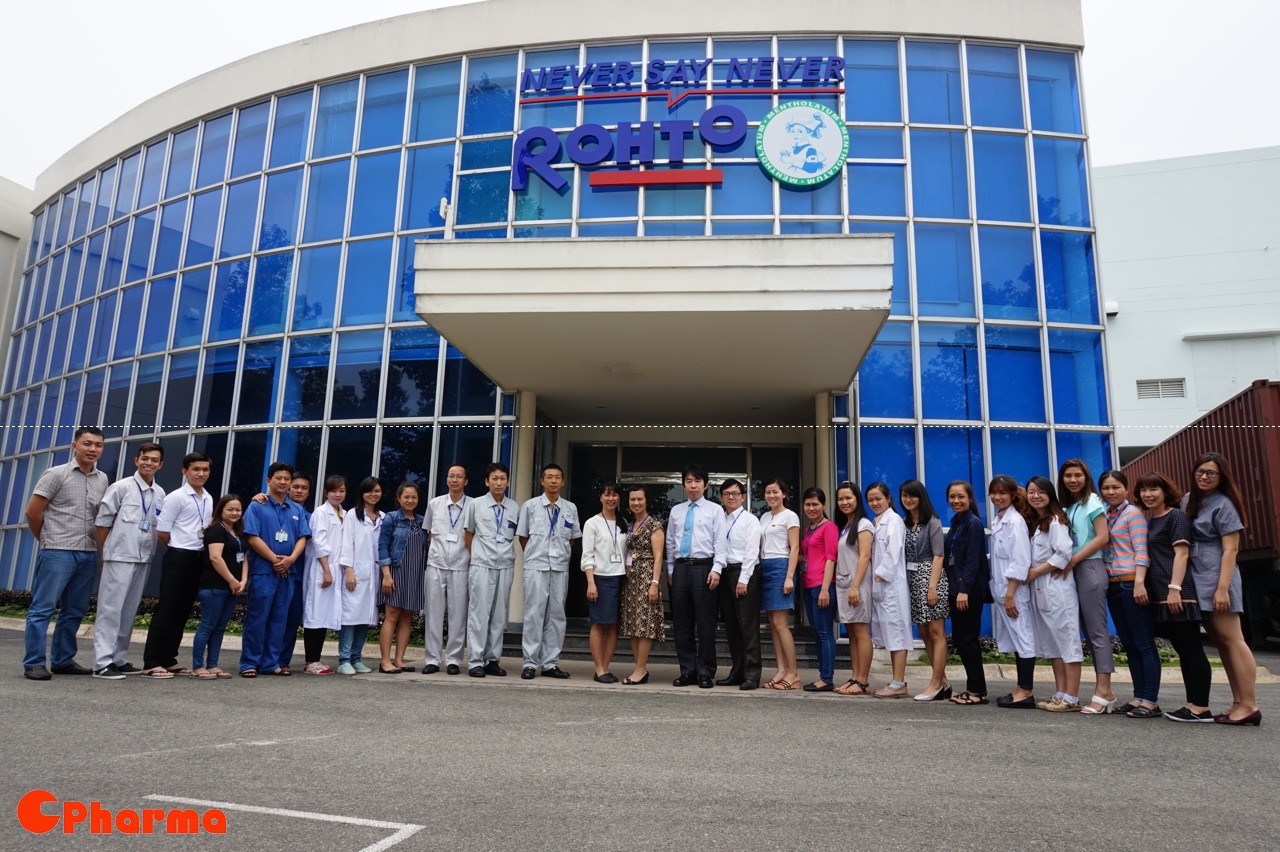 Training at ROHTO MENTHOLATIUM VIETNAM