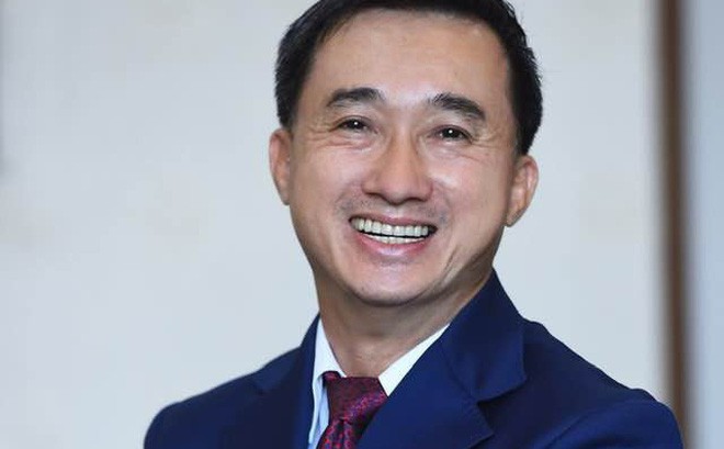 Ch&acirc;n dung t&acirc;n thứ trưởng Bộ Y tế thế hệ 7x